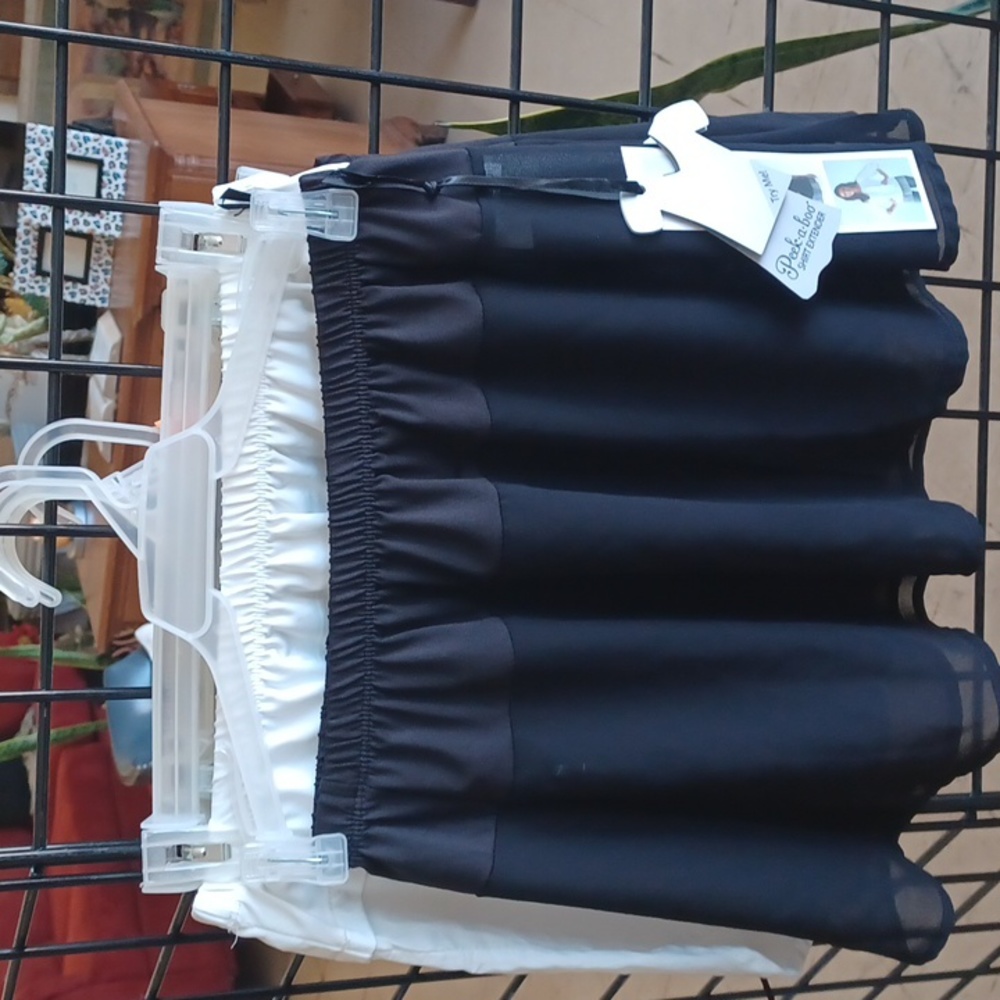 Peek a boo shirt extenders